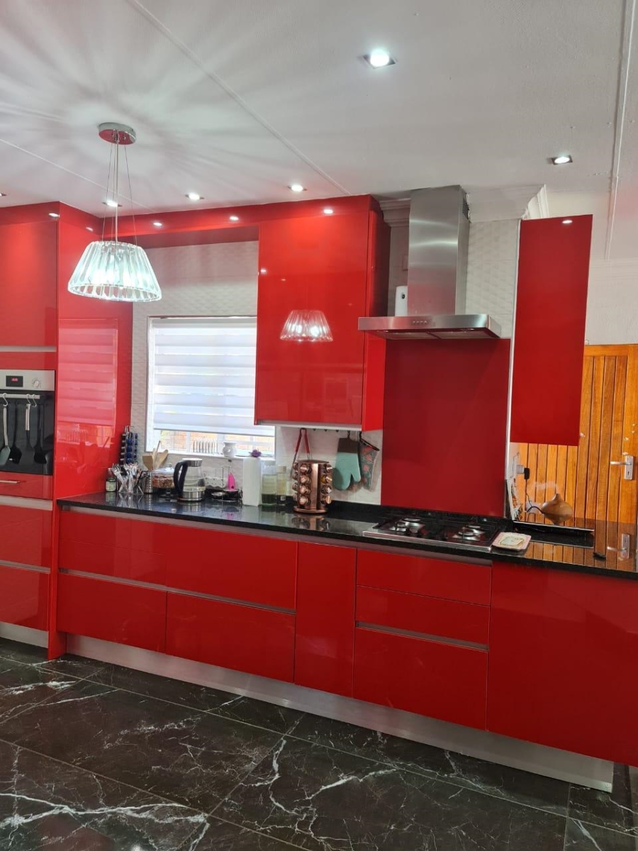 3 Bedroom Property for Sale in Boschdal North West